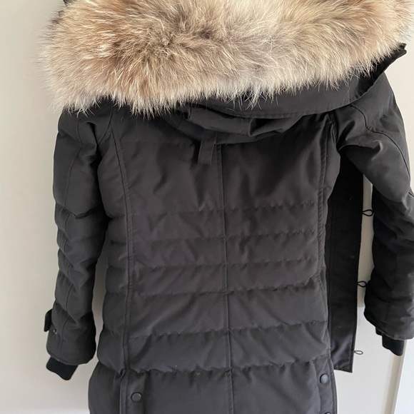 Canada Goose Down Jacket - Picture 2 of 5